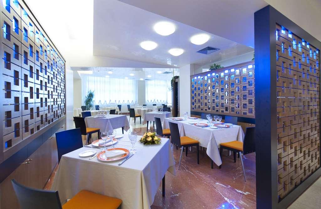 Park Hotel Centro Congressi Potenza Restaurant foto